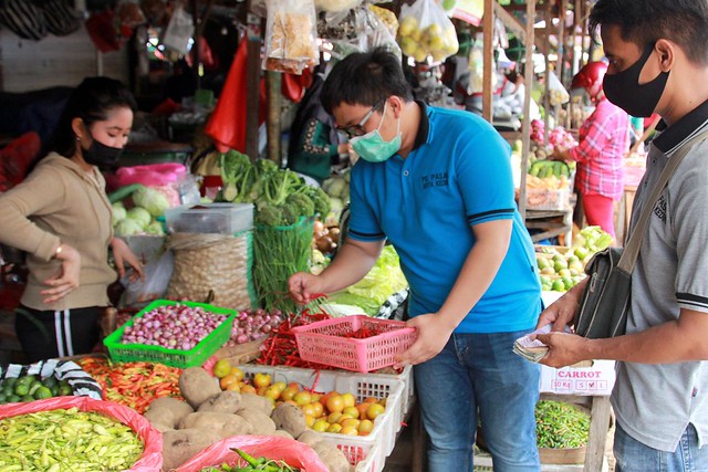 8 Alasan Kenapa Daya Beli Masyarakat Menurun 2024, Apa Saja?